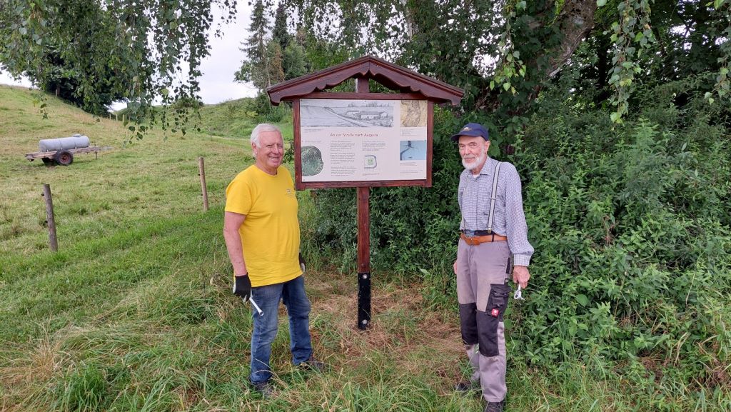 Burgustafel neu Burgustafel neu gestrichen